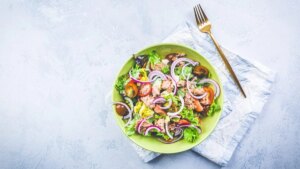 Forget mayonnaise: here's a dietitian's tip to lighten your tuna salad this summer