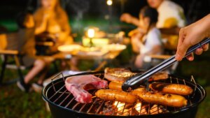 Too much barbecue: should you really eat less the next day? Advice from a dietitian to stop feeling guilty