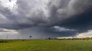 Tornado in Aude: vital advice from Dr Gérald Kierzek to protect yourself from violent winds