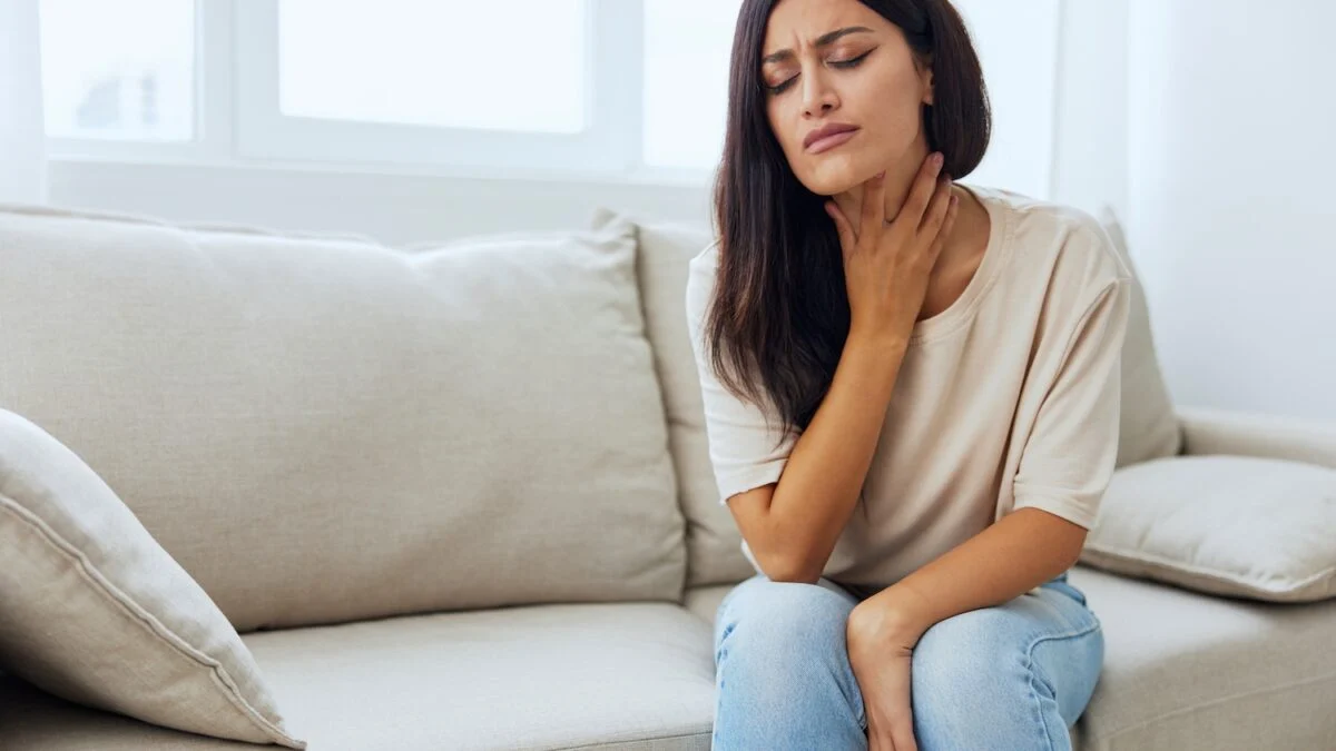 True or false health: is being often hoarse without consequences?