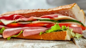 Product recall: do not eat this Daily Monop sandwich sold at Monoprix, a risk of Listeria detected
