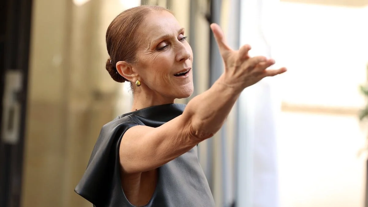 At 58, Céline Dion adopts the ultra sophisticated hairstyle which gives a real touch of chic