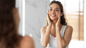 Back to school: these 4 professional beauty gestures to adopt urgently to keep your summer glow much longer