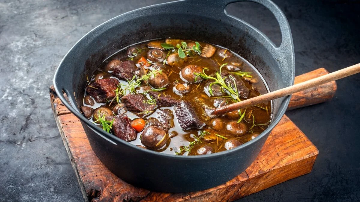 Beef bourguignon, cassoulet, veal blanquette… which one really represents France abroad?