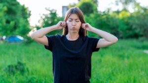 Childhood Wounds: 6 Signs They Still Influence Your Relationships