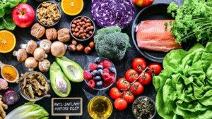 Fatigue and bloating: Dr Jean-Michel Cohen warns of the signs of low-grade inflammation