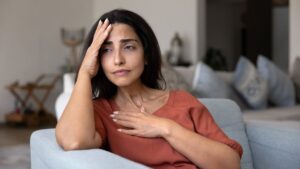 I know he hurt me… so why do I still regret it? A psychologist answers