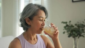 Is kombucha a miraculous superfood or a marketing illusion? Experts take stock