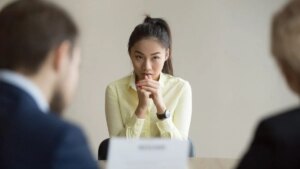 Job interview: this little gesture with your mug can change everything
