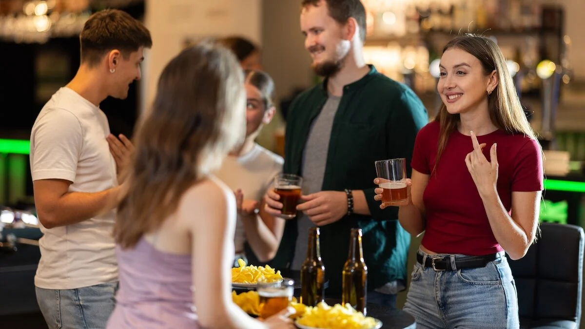 People with low social intelligence often do these 4 things without knowing it