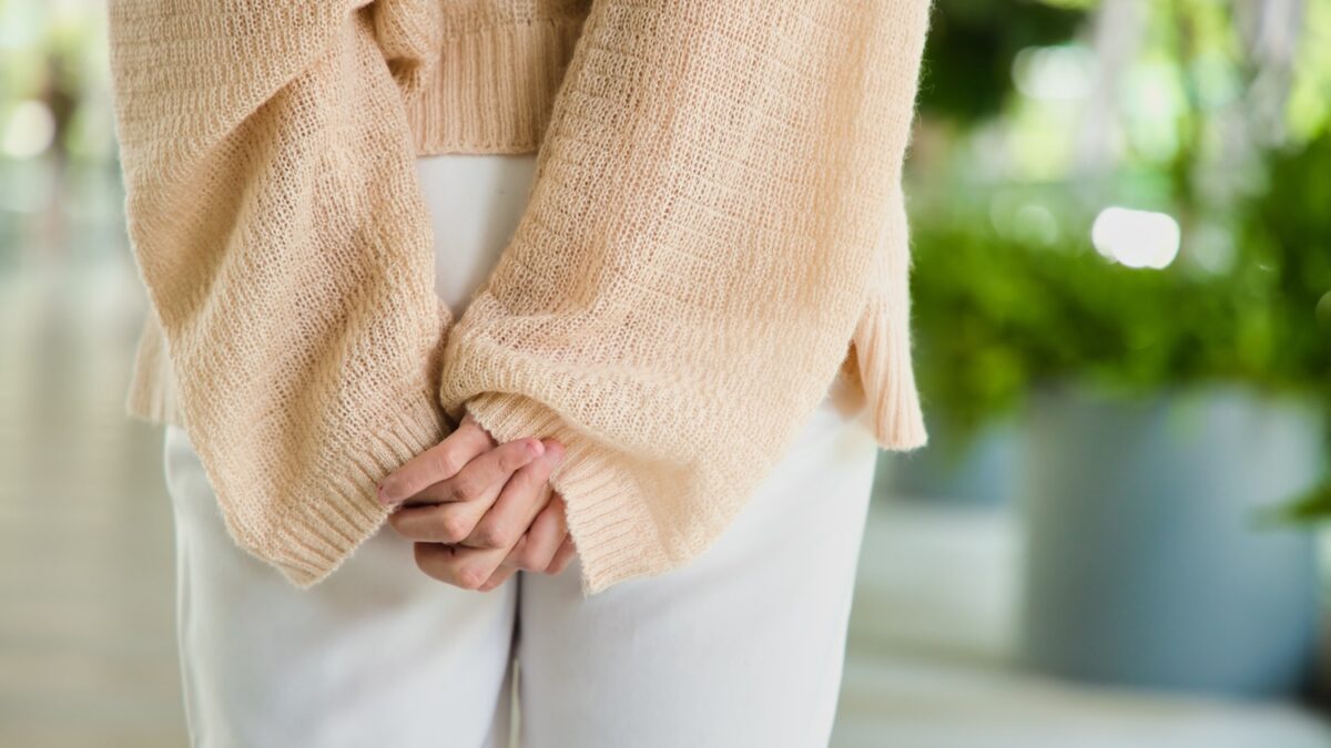 True or false health: discharge from the anus is always linked to a hygiene problem?