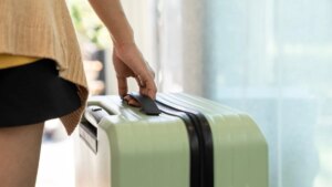 Vacation souvenirs: here's what you absolutely need to check before closing your suitcase