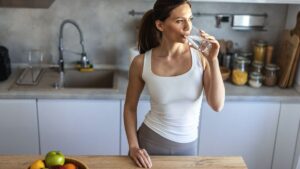 Do you really need to drink 2 liters of water a day? The experts' response