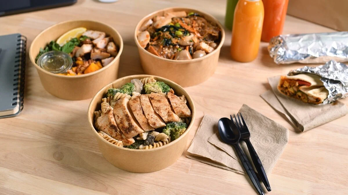 Frozen meals or from the fresh section: which one to choose for your lunch break? A dietitian answers