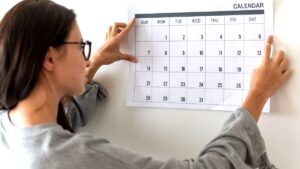 “It’s not peace, it’s control”: this everyday reflex that reveals your anxiety according to a psychologist
