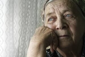 Retirement: these 9 habits that create loneliness
